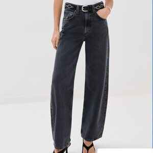 Agolde Low Curve Jeans in Symbolic size 26 - worn once